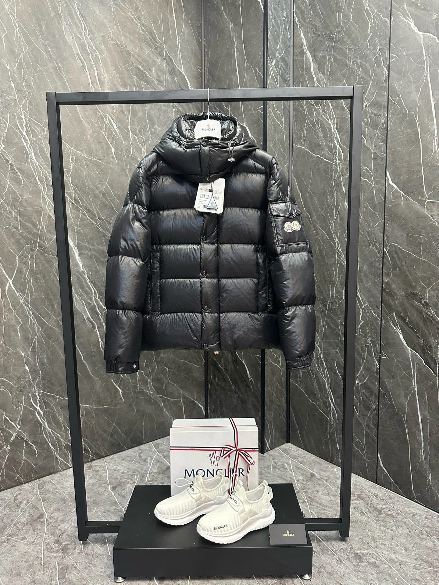 wg.luxury- 7o9385r Maya 70 down jacket.down feather oversized 3Colour item:D-F431J1324-3